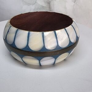 Handcrafted Wood Bangle w/ Mother of Pearl & Brass Inlay – Blue – 2.5” Diameter